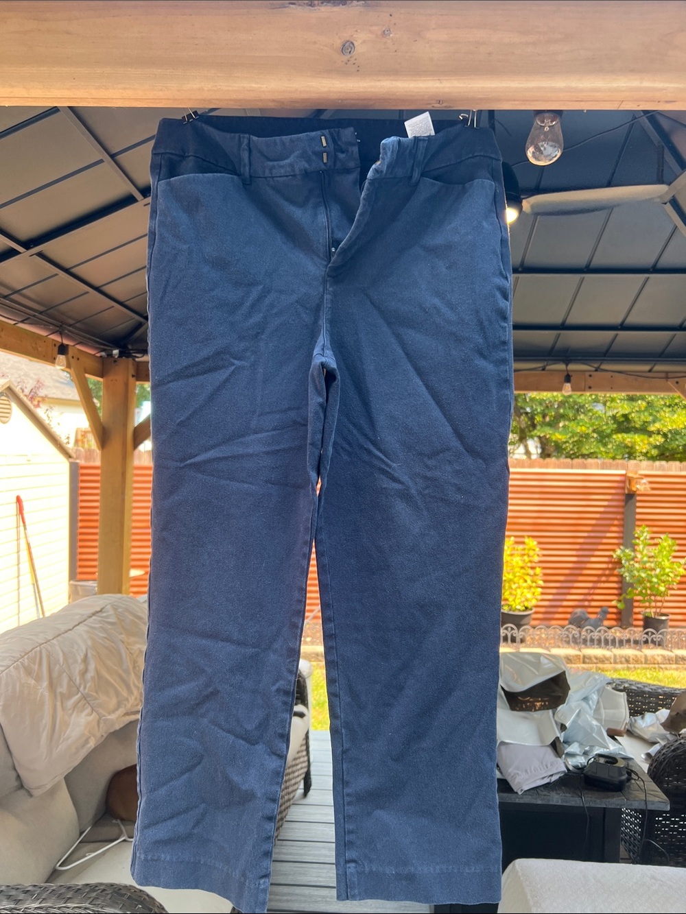 Old Navy Women's Pixie Navy Cropped Pants
